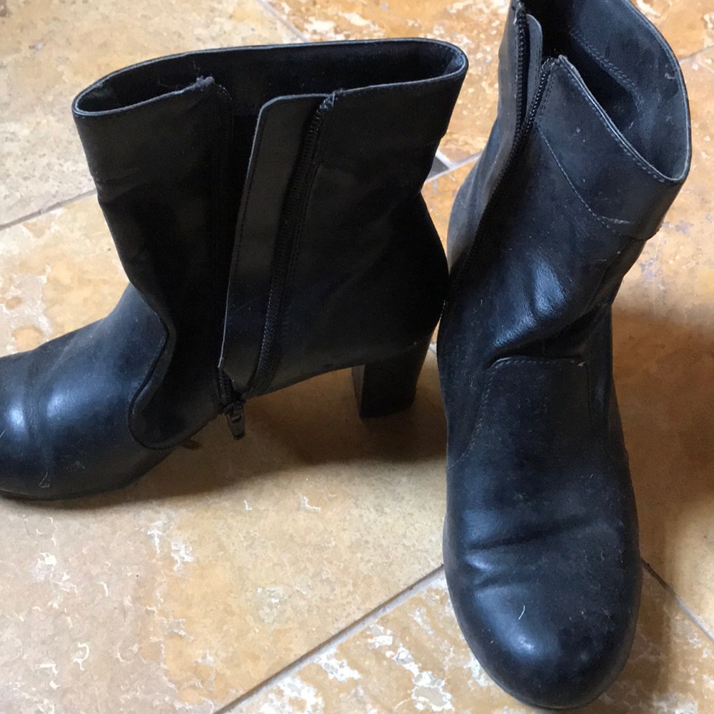 Black boots
